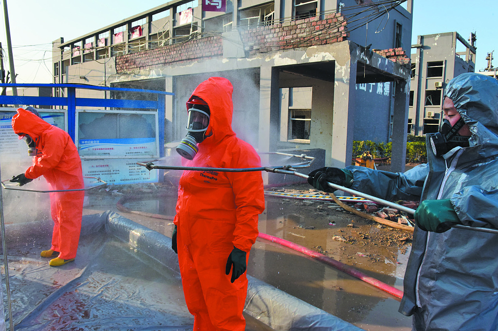 市、县(市)区其他有关部门应当按照各自职责