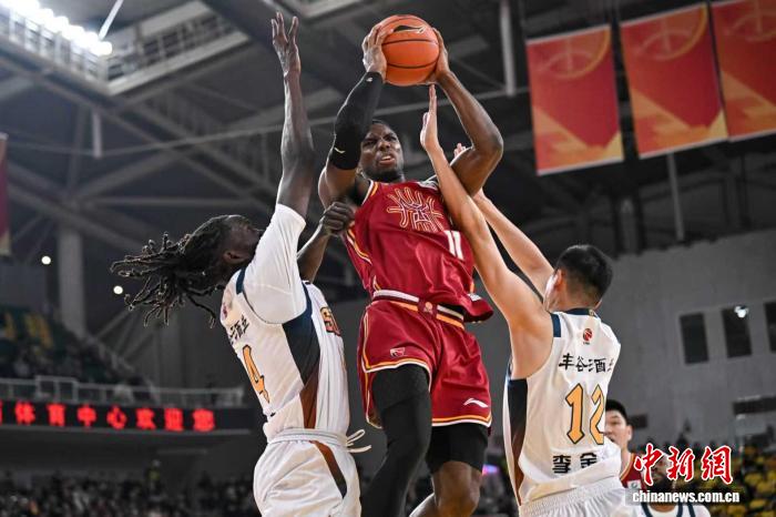 山西汾酒队主场以18分大胜四川丰谷酒业队收获两