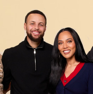 库里谈妻子阿耶莎如何激